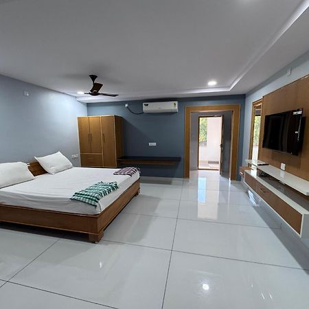 Yanam Resorts 외부 사진